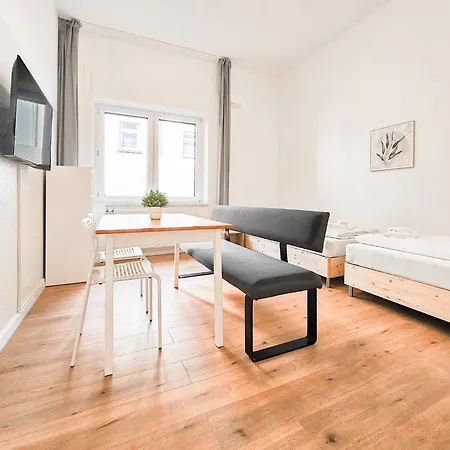 Tolstov - 2 Mit Terrasse - 25 Min Messe Dus Duisburg