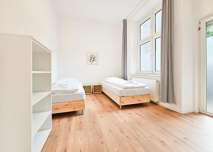 Apartment Tolstov - 2 Mit Terrasse - 25 Min Messe Dus